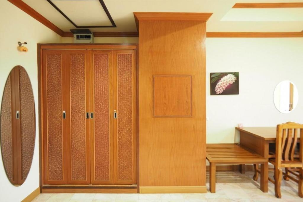 Amornsukhothai Hotel Ngoại thất bức ảnh